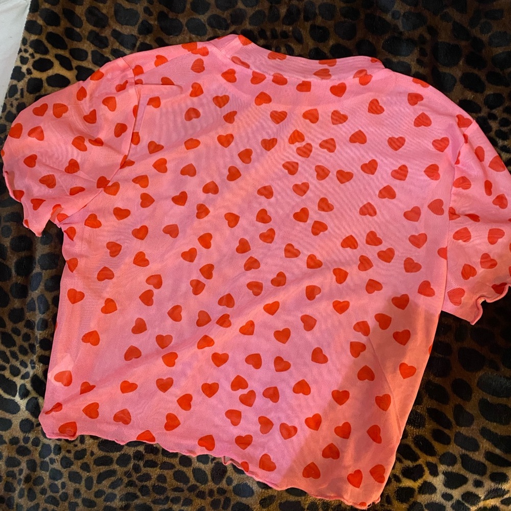 Mesh Heart Pattern Cropped Tee - Picture 2 of 3